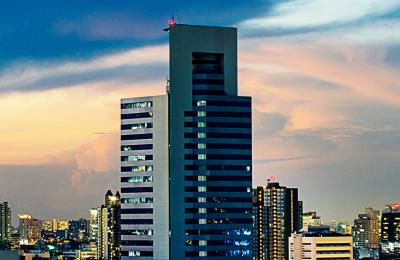 Luxury Real Estate in Dubai 2025: The Ultimate Guide by 91 Properties